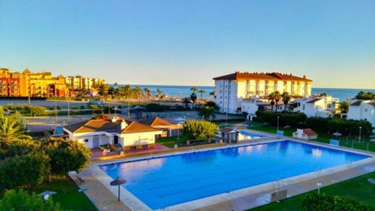Apto. Urbanizacion Laguna Beach, 1ª Linea De Playa Торрокс-Коста Экстерьер фото